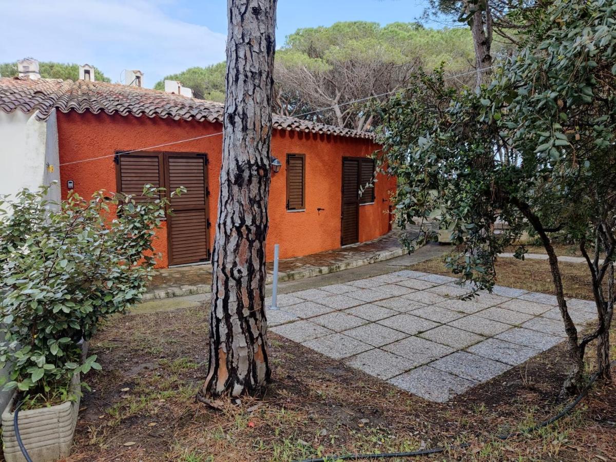 Rotonda Sul Mare Villa Budoni Exterior photo